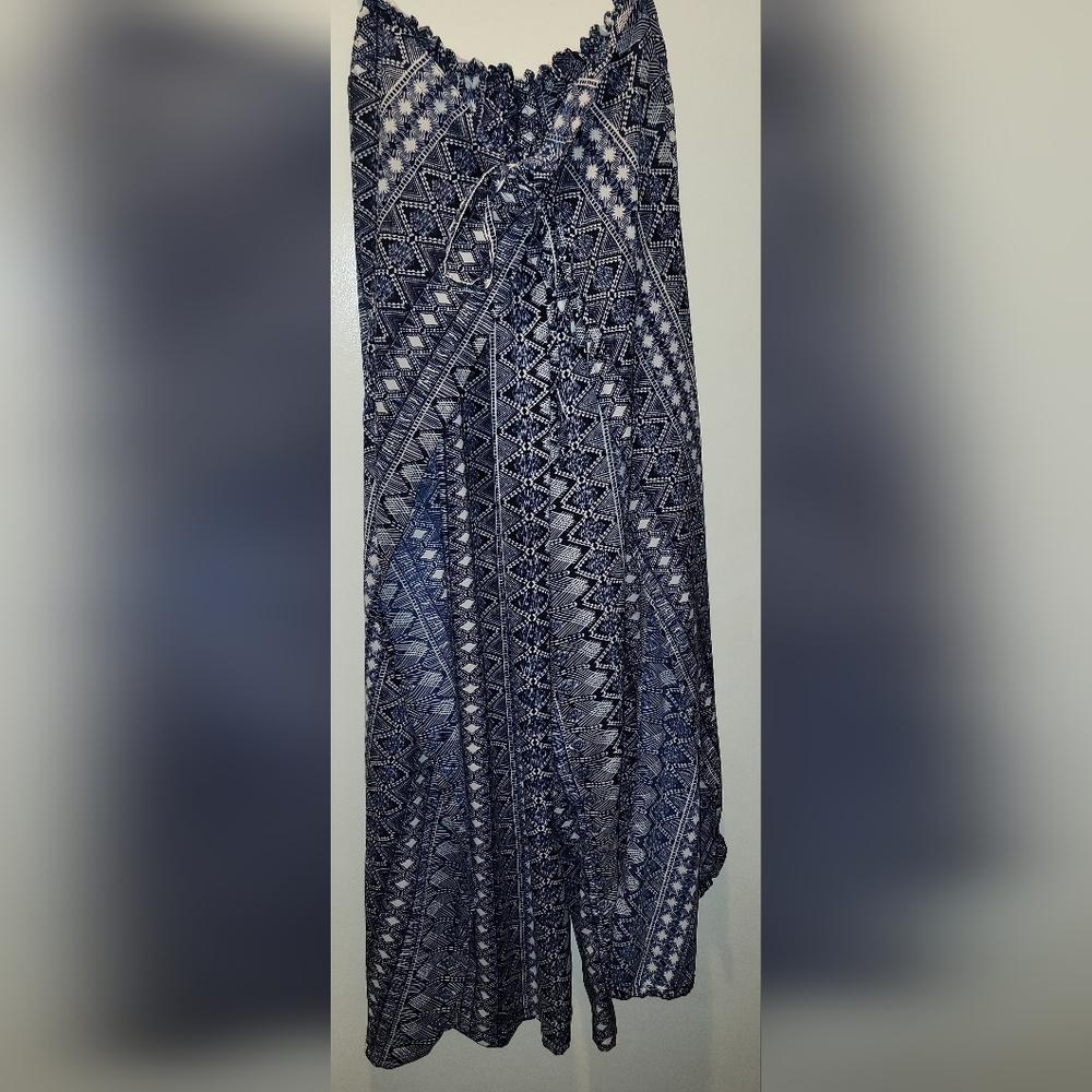 The Pyramid Collection Blue & White Wrap Pants